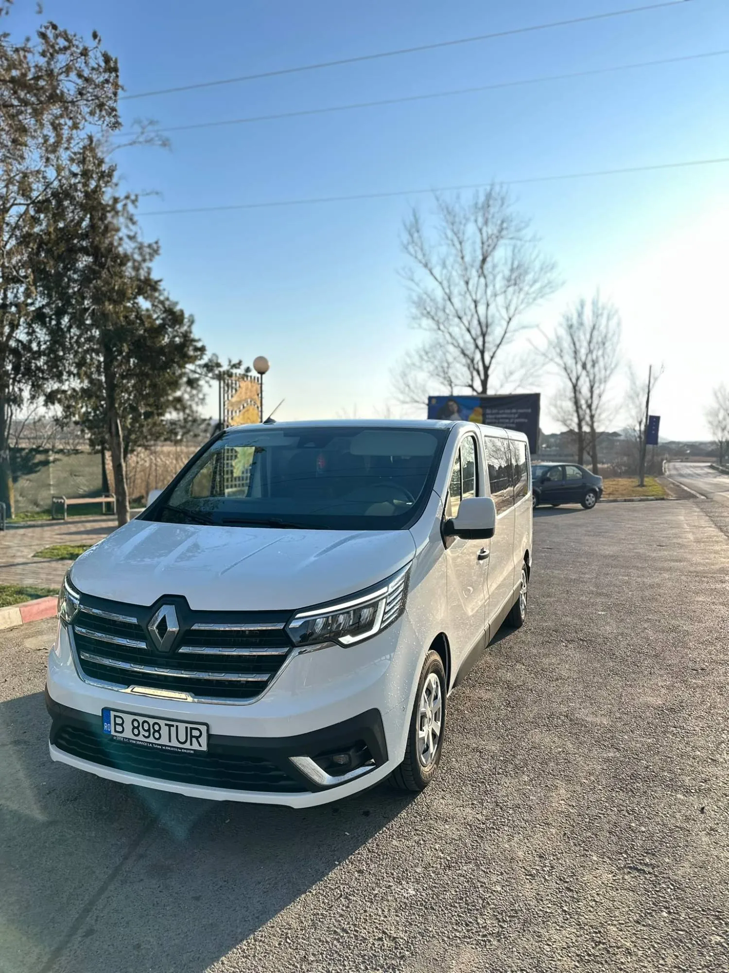 Renault Trafic alb